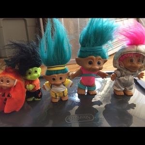 Lot of 5 vintage trolls 1980s assorted sizes